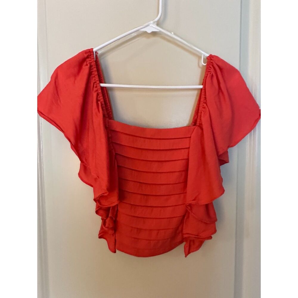 Vestique Coral Crop Layered Ruffle Sleeve Top Women's Sz Medium
